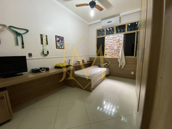 Imagem Casa com 3 Quartos à Venda, 360 m² em Giovanini - Coronel Fabriciano Imagem Casa com 3 Quartos à Venda, 360 m² em Giovanini - Coronel Fabriciano