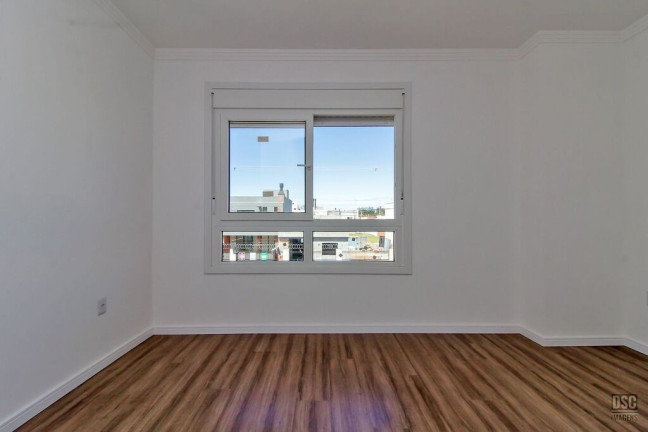 Imagem Casa com 3 Quartos à Venda, 105 m² em Hípica - Porto Alegre Imagem Casa com 3 Quartos à Venda, 105 m² em Hípica - Porto Alegre