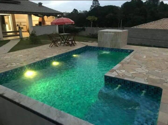 Imagem Chácara com 3 Quartos à Venda, 1.400 m² em Caçapava Imagem Chácara com 3 Quartos à Venda, 1.400 m² em Caçapava