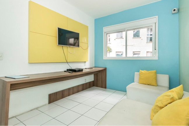 Imagem Imóvel com 3 Quartos à Venda, 71 m² em Cavalhada - Porto Alegre Imagem Imóvel com 3 Quartos à Venda, 71 m² em Cavalhada - Porto Alegre