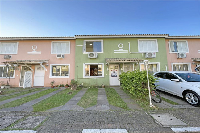 Casa com 2 Quartos à Venda,  em Sarandi - Porto Alegre