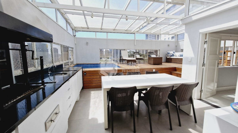 Imóvel com 4 Quartos à Venda, 244 m² em Vila Andrade - São Paulo