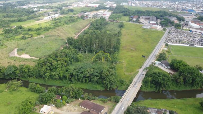 Imagem Terreno à Venda, 43.000 m² em Zona Industrial Norte - Joinville Imagem Terreno à Venda, 43.000 m² em Zona Industrial Norte - Joinville