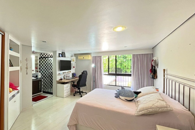 Casa com 3 Quartos à Venda, 395 m² em Espírito Santo - Porto Alegre