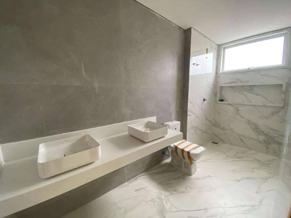 Imagem Apartamento com 3 Quartos à Venda, 210 m² Imagem Apartamento com 3 Quartos à Venda, 210 m²