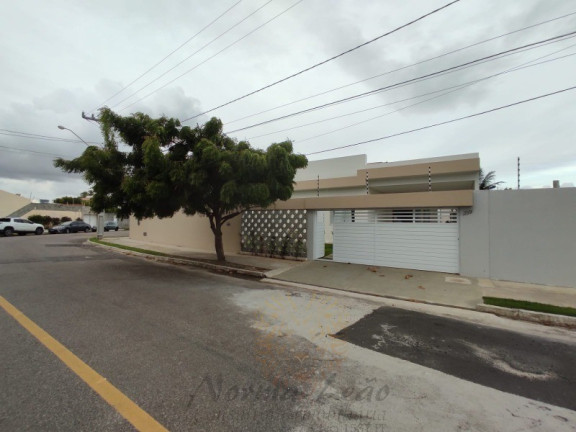 Imagem Casa com 3 Quartos à Venda, 411 m² em Aruana - Aracaju Imagem Casa com 3 Quartos à Venda, 411 m² em Aruana - Aracaju