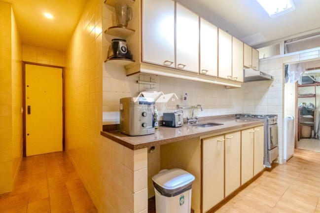 Imagem Apartamento com 3 Quartos à Venda, 137 m² Imagem Apartamento com 3 Quartos à Venda, 137 m²