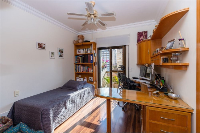 Imagem Apartamento com 3 Quartos à Venda, 200 m² em Moema - São Paulo Imagem Apartamento com 3 Quartos à Venda, 200 m² em Moema - São Paulo