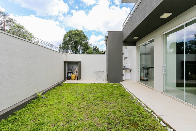 Imagem Casa com 3 Quartos à Venda, 218 m² em Pilarzinho - Curitiba Imagem Casa com 3 Quartos à Venda, 218 m² em Pilarzinho - Curitiba