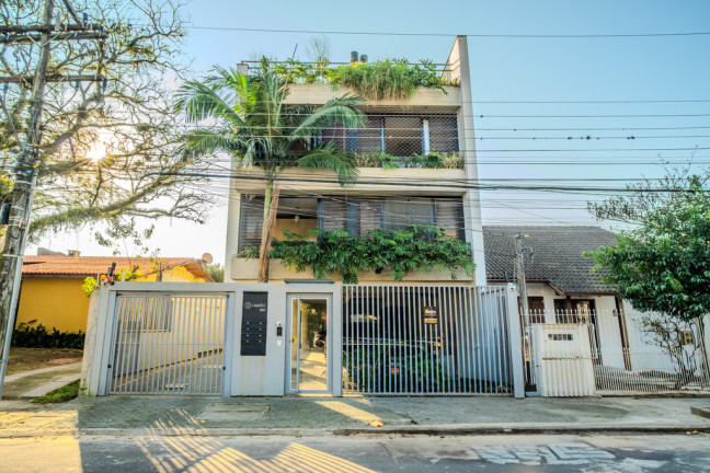 Imagem Imóvel com 3 Quartos à Venda, 162 m² em Tristeza - Porto Alegre Imagem Imóvel com 3 Quartos à Venda, 162 m² em Tristeza - Porto Alegre