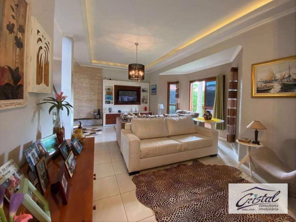 Imagem Casa com 4 Quartos à Venda, 362 m² em Granja Viana - Carapicuíba Imagem Casa com 4 Quartos à Venda, 362 m² em Granja Viana - Carapicuíba