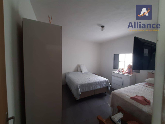 Imagem Chácara com 4 Quartos à Venda, 220 m² em Estiva - Louveira