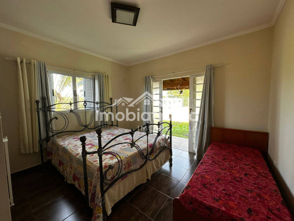 Imagem Chácara com 3 Quartos à Venda, 1.896 m² em Condomínio Alpes D Ouro - Bom Jesus Dos Perdões Imagem Chácara com 3 Quartos à Venda, 1.896 m² em Condomínio Alpes D Ouro - Bom Jesus Dos Perdões