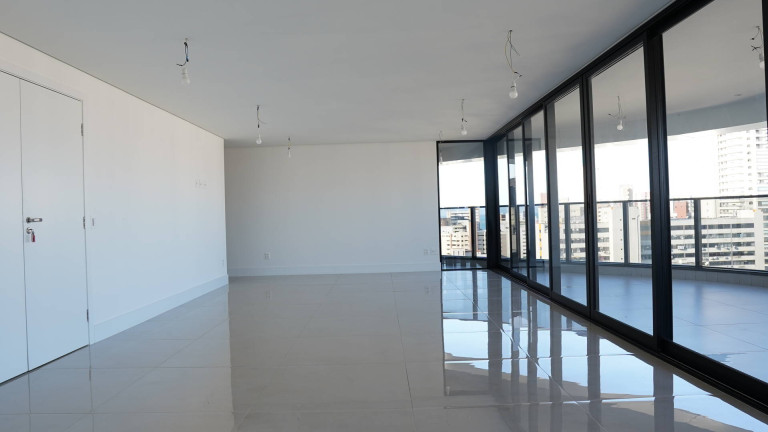 Imagem Apartamento com 4 Quartos à Venda, 311 m² em Meireles - Fortaleza Imagem Apartamento com 4 Quartos à Venda, 311 m² em Meireles - Fortaleza