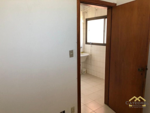 Imagem Apartamento com 4 Quartos à Venda, 358 m² em Centro - Jundiaí Imagem Apartamento com 4 Quartos à Venda, 358 m² em Centro - Jundiaí