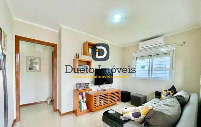 Imagem Casa com 2 Quartos à Venda, 81 m² em Camobi - Santa Maria