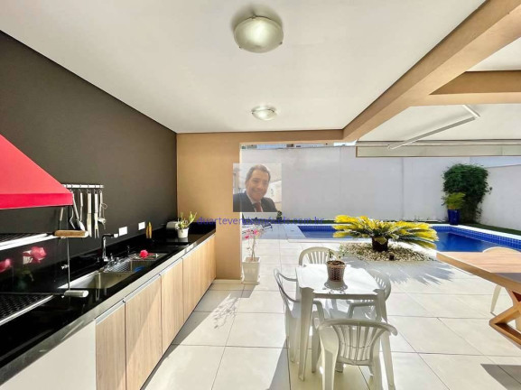 Imagem Casa com 4 Quartos à Venda, 315 m² em Moinho Velho - Cotia Imagem Casa com 4 Quartos à Venda, 315 m² em Moinho Velho - Cotia