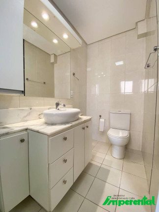 Imagem Apartamento com 3 Quartos à Venda, 127 m² em Pompéia - Santos