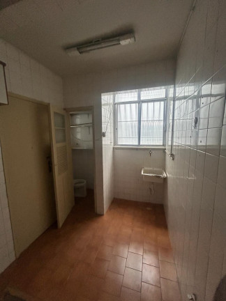 Imagem Imóvel com 2 Quartos à Venda, 70 m² em Centro - Niterói Imagem Imóvel com 2 Quartos à Venda, 70 m² em Centro - Niterói