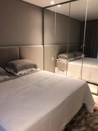Imagem Apartamento com 4 Quartos à Venda,  em Centro - Balneário Camboriú