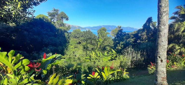 Imagem Casa com 7 Quartos à Venda, 300 m² em Angra Dos Reis - Angra Dos Reis Imagem Casa com 7 Quartos à Venda, 300 m² em Angra Dos Reis - Angra Dos Reis