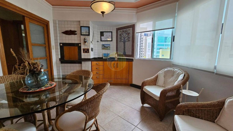 Imagem Apartamento com 3 Quartos à Venda, 256 m² em Pioneiros - Balneário Camboriú Imagem Apartamento com 3 Quartos à Venda, 256 m² em Pioneiros - Balneário Camboriú