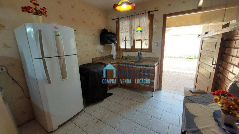 Imagem Casa com 3 Quartos à Venda, 360 m² em Centro - Balneário Pinhal Imagem Casa com 3 Quartos à Venda, 360 m² em Centro - Balneário Pinhal