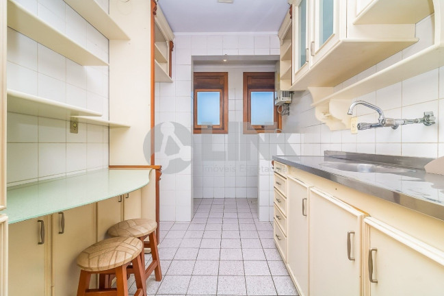 Imagem Imóvel com 2 Quartos à Venda, 134 m² em Petrópolis - Porto Alegre