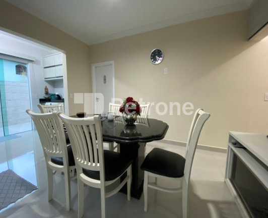 Imagem Casa com 3 Quartos à Venda, 120 m² em Canto Dos Ganchos - Governador Celso Ramos Imagem Casa com 3 Quartos à Venda, 120 m² em Canto Dos Ganchos - Governador Celso Ramos