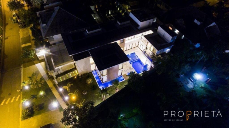 Imagem Casa de Condomínio com 5 Quartos à Venda, 800 m² em Barra Da Tijuca - Rio De Janeiro