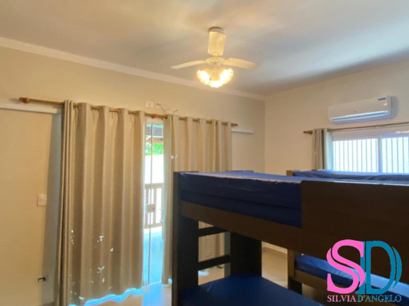 Imagem Sobrado com 3 Quartos para Alugar, 210 m² em Perequê Mirim - Ubatuba