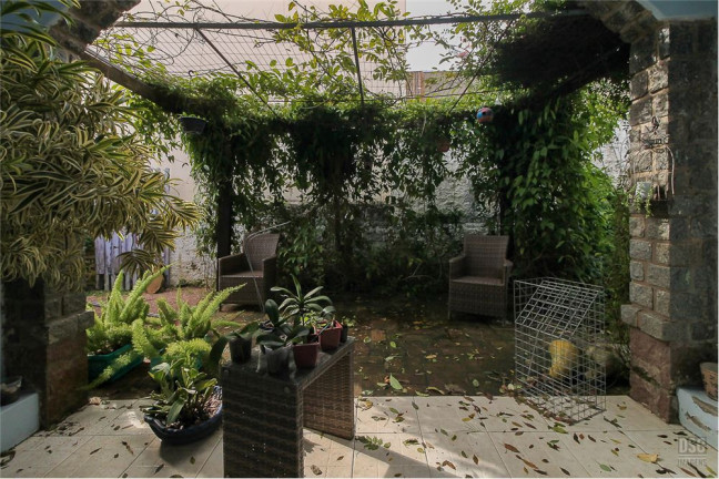 Imagem Casa com 2 Quartos à Venda, em Tristeza - Porto Alegre Imagem Casa com 2 Quartos à Venda, em Tristeza - Porto Alegre