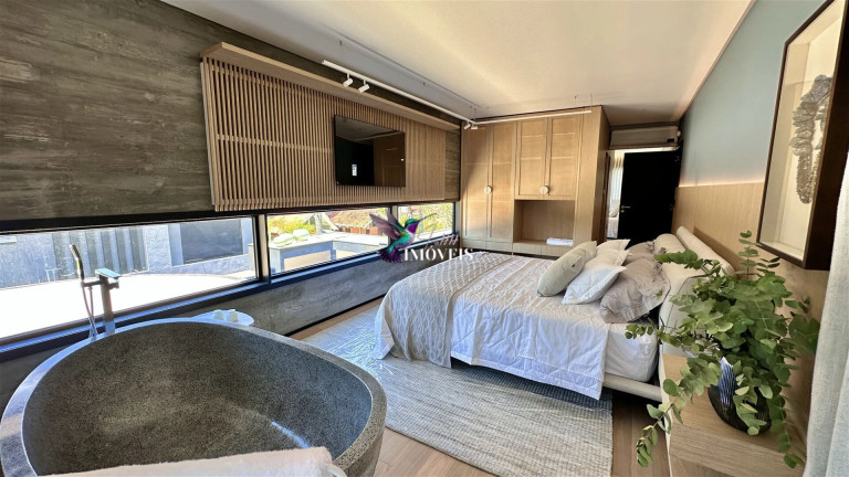 Imagem Casa com 5 Quartos à Venda, 601 m² em Xangri-lá - Xangri-lá Imagem Casa com 5 Quartos à Venda, 601 m² em Xangri-lá - Xangri-lá