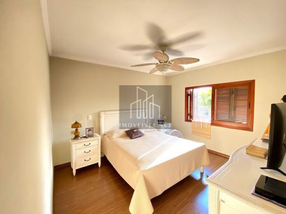 Imagem Casa com 4 Quartos à Venda, 370 m² em Alphaville - Santana De Parnaíba Imagem Casa com 4 Quartos à Venda, 370 m² em Alphaville - Santana De Parnaíba