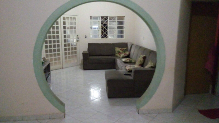 Imagem Sobrado com 4 Quartos à Venda, 360 m² em Residencial Village Garavelo - Aparecida De Goiânia Imagem Sobrado com 4 Quartos à Venda, 360 m² em Residencial Village Garavelo - Aparecida De Goiânia