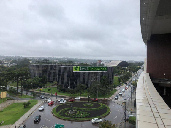 Imagem Cobertura com 3 Quartos à Venda, 132 m² em Centro Cívico - Curitiba