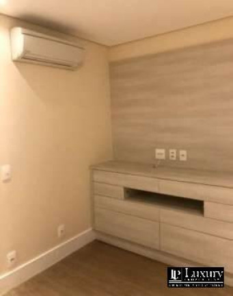Imagem Apartamento com 4 Quartos à Venda, 170 m² em Moema - São Paulo