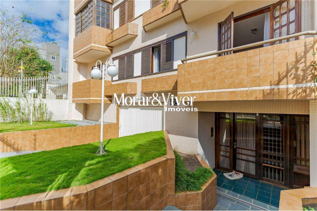 Imagem Apartamento com 4 Quartos à Venda, 125 m² em água Verde - Curitiba Imagem Apartamento com 4 Quartos à Venda, 125 m² em água Verde - Curitiba