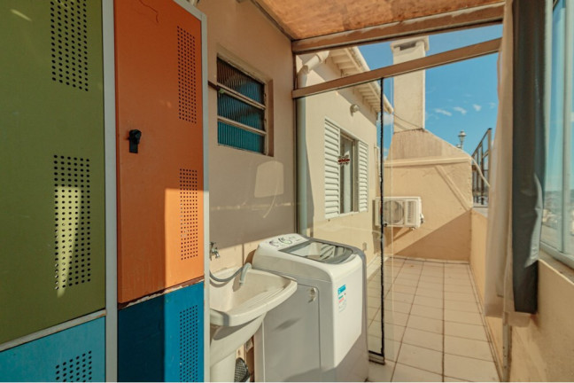 Imagem Imóvel com 2 Quartos à Venda, 110 m² em Independência - Porto Alegre Imagem Imóvel com 2 Quartos à Venda, 110 m² em Independência - Porto Alegre