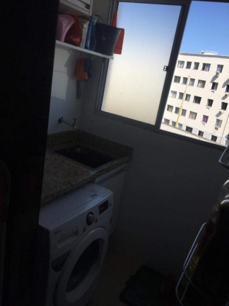 Imagem Apartamento com 2 Quartos à Venda,  em Campo Grande - Rio De Janeiro