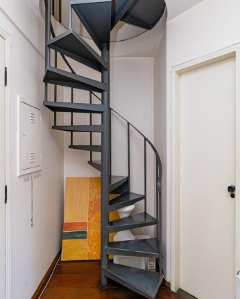 Imagem Flat com 1 Quarto à Venda, 51 m² em Moema - São Paulo Imagem Flat com 1 Quarto à Venda, 51 m² em Moema - São Paulo