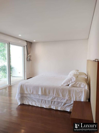 Imagem Casa de Condomínio com 6 Quartos à Venda, em Baleia - São Sebastião Imagem Casa de Condomínio com 6 Quartos à Venda, em Baleia - São Sebastião