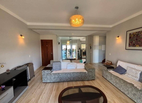 Imagem Casa com 3 Quartos à Venda, 210 m² em Ingleses Do Rio Vermelho - Florianópolis Imagem Casa com 3 Quartos à Venda, 210 m² em Ingleses Do Rio Vermelho - Florianópolis