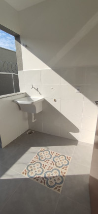 Imagem Casa com 3 Quartos à Venda, 190 m² em Jardim Do Lago - Atibaia Imagem Casa com 3 Quartos à Venda, 190 m² em Jardim Do Lago - Atibaia