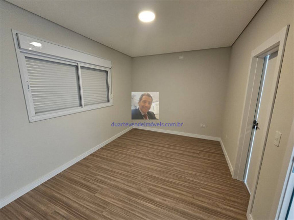 Imagem Casa com 3 Quartos à Venda, 236 m² em Jardim Atalaia - Cotia Imagem Casa com 3 Quartos à Venda, 236 m² em Jardim Atalaia - Cotia
