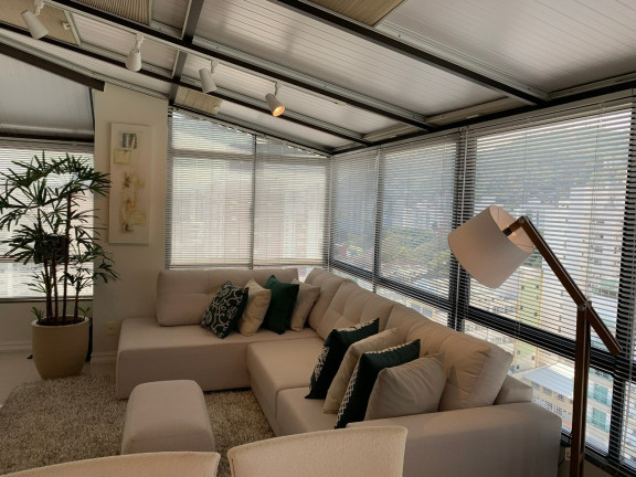 Imagem Cobertura com 3 Quartos à Venda, 204 m² em Centro - Florianópolis