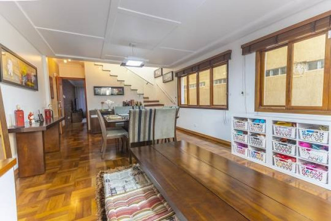 Imagem Casa com 4 Quartos à Venda, 231 m² em Planalto Paulista - São Paulo Imagem Casa com 4 Quartos à Venda, 231 m² em Planalto Paulista - São Paulo