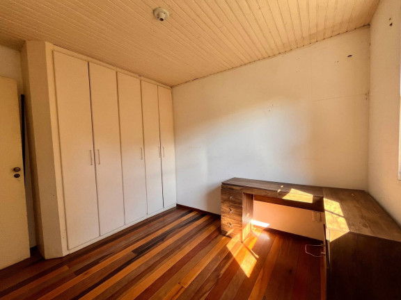 Imagem Casa com 3 Quartos à Venda, em Campeche - Florianópolis Imagem Casa com 3 Quartos à Venda, em Campeche - Florianópolis