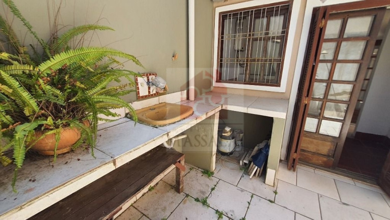 Imagem Casa com 3 Quartos à Venda, 153 m² em Guarujá - Porto Alegre Imagem Casa com 3 Quartos à Venda, 153 m² em Guarujá - Porto Alegre