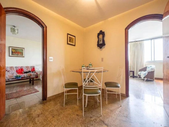 Imagem Imóvel com 3 Quartos à Venda, 210 m² em Jardim Europa - São Paulo Imagem Imóvel com 3 Quartos à Venda, 210 m² em Jardim Europa - São Paulo